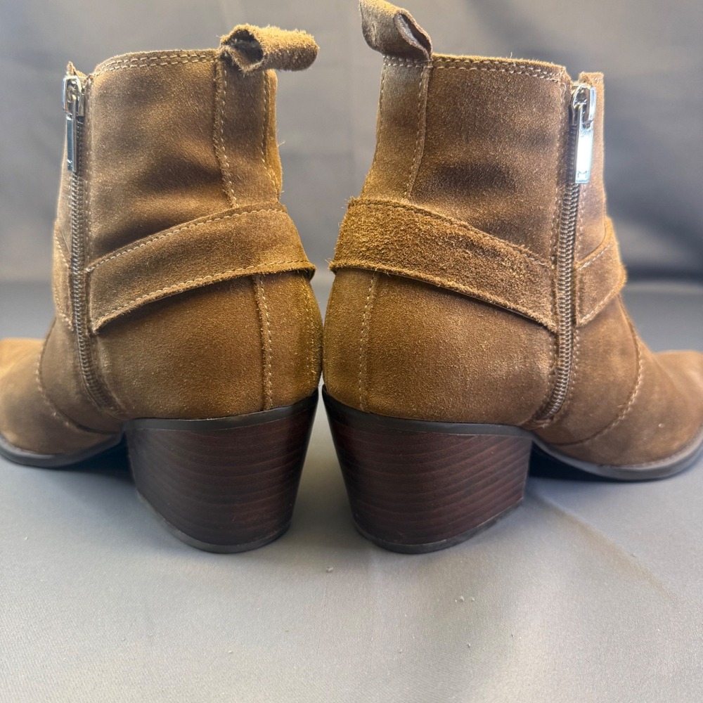 Marc Fisher LTD Halie Tan Suede Harness Western Ankle Boots BOHO Womens 9M - Picture 13 of 16
